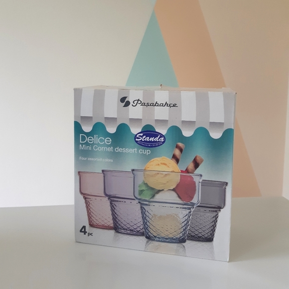 NWOT Set of 4 Glass Dessert Cups - Picture 3 of 3